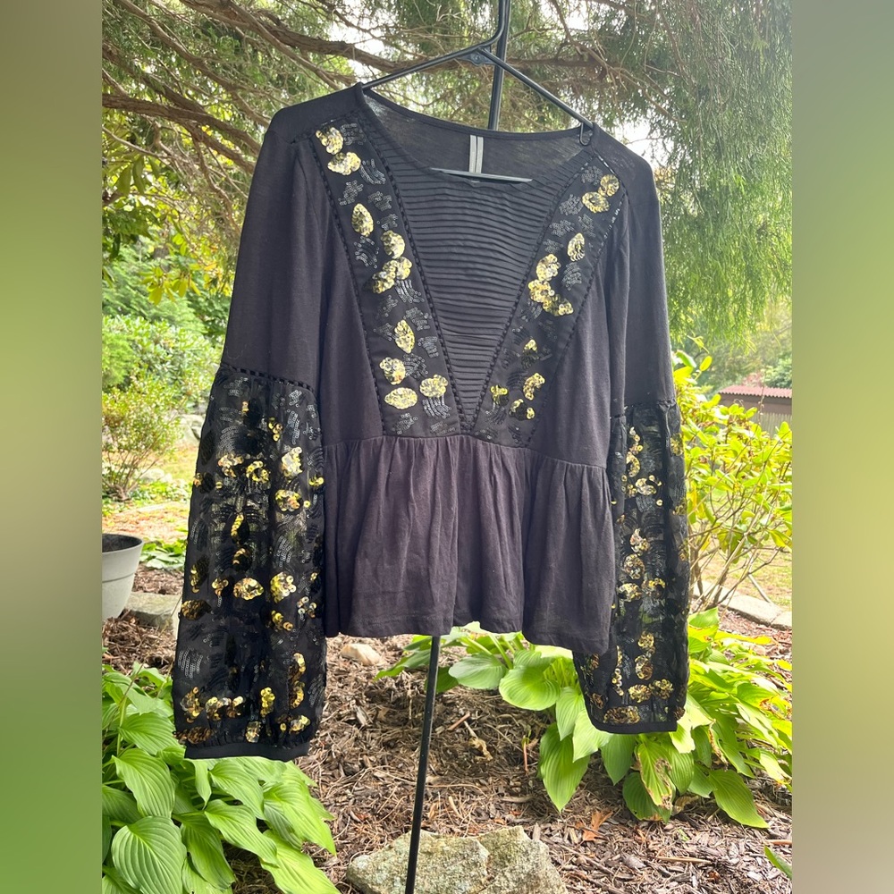 NWT Anthropologie Neale Sequined Puffed Sleeve Blouse